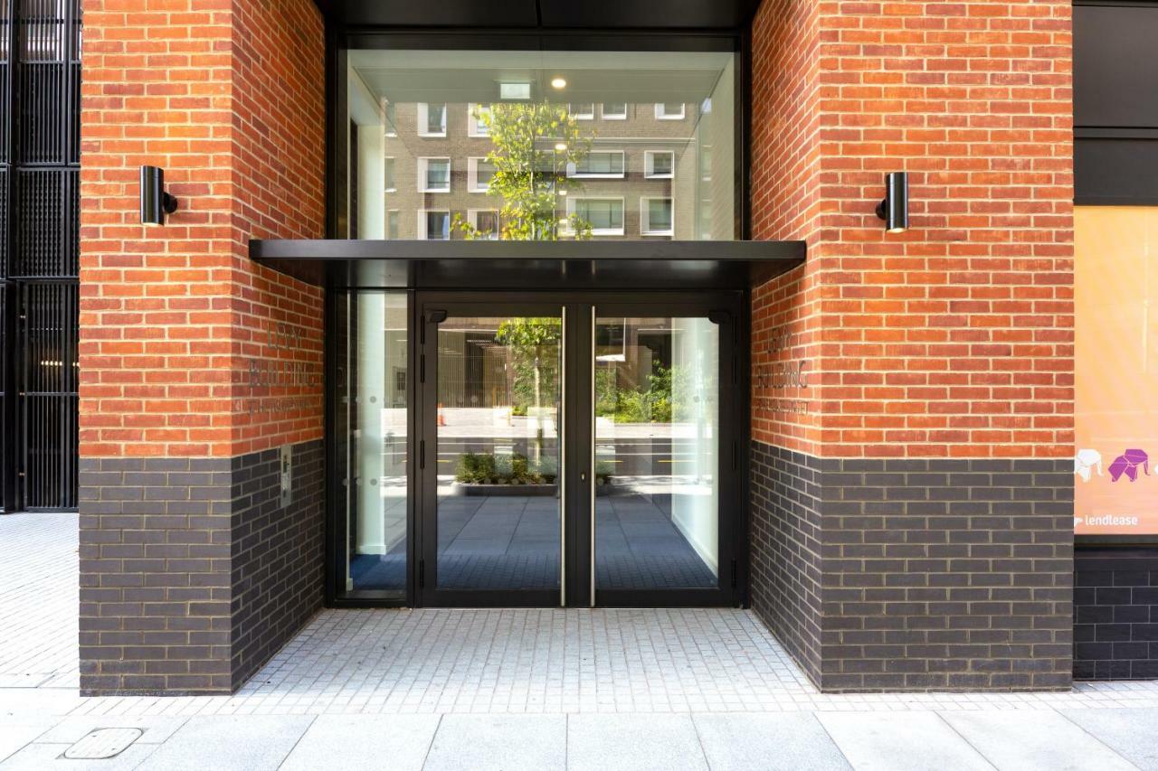 Two Bedroom Serviced Apartment With Balcony In Weymouth Building, Deacon Street Londres Exterior foto