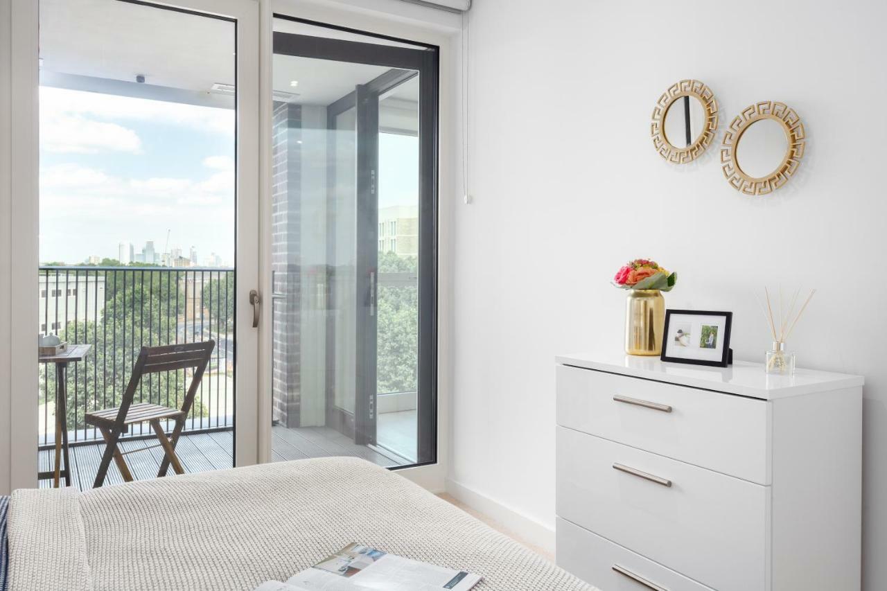 Two Bedroom Serviced Apartment With Balcony In Weymouth Building, Deacon Street Londres Exterior foto