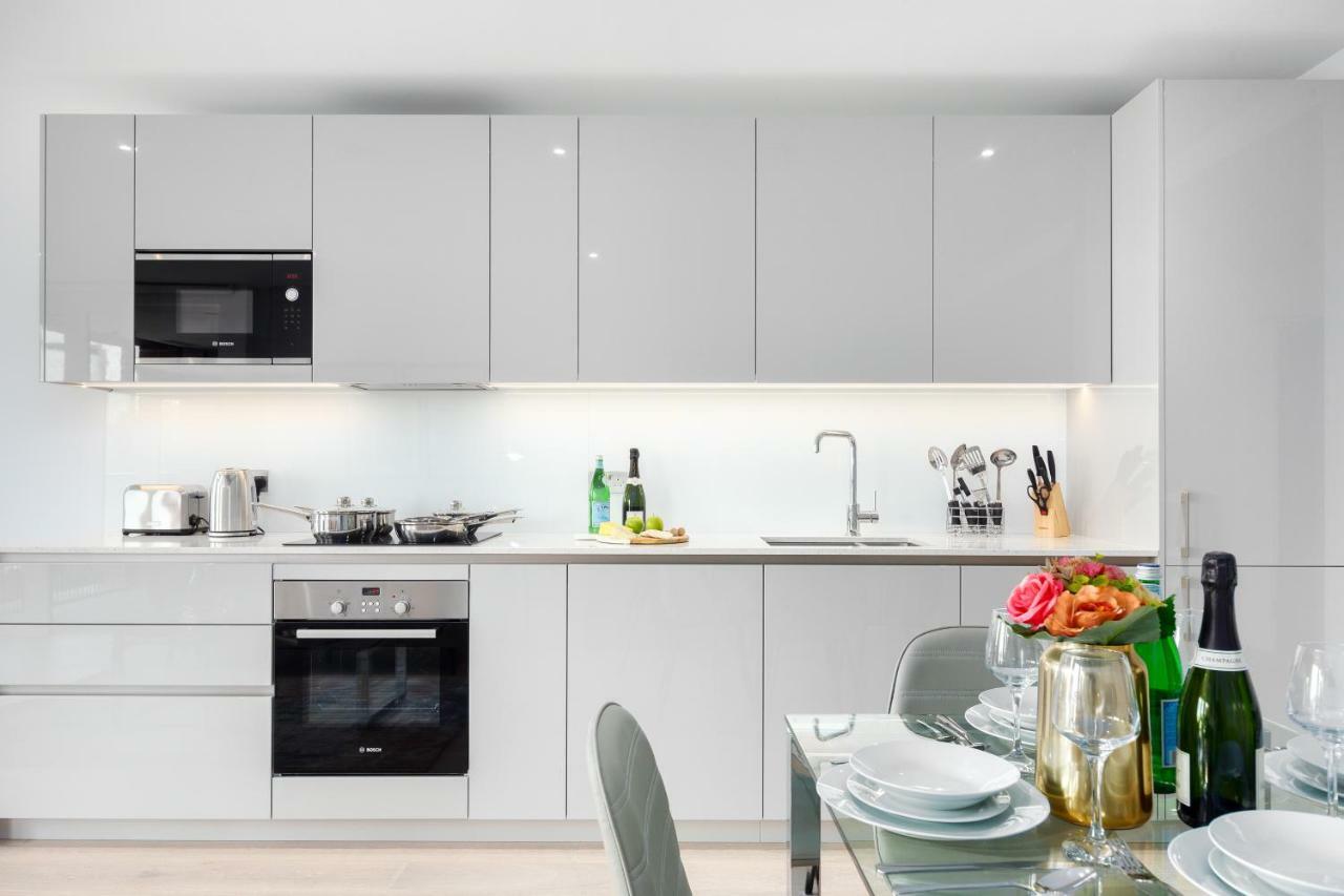 Two Bedroom Serviced Apartment With Balcony In Weymouth Building, Deacon Street Londres Exterior foto